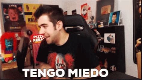 gifs de miedo|tengo miedo auronplay.